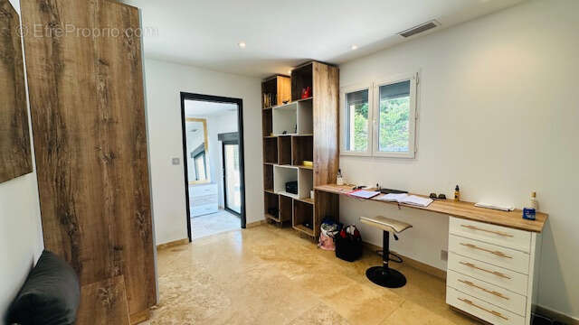 Maison à VAISON-LA-ROMAINE