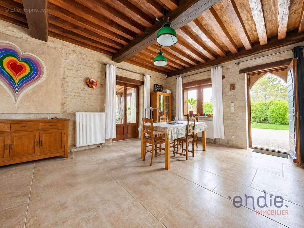 Maison de charme intemporel - photo 12