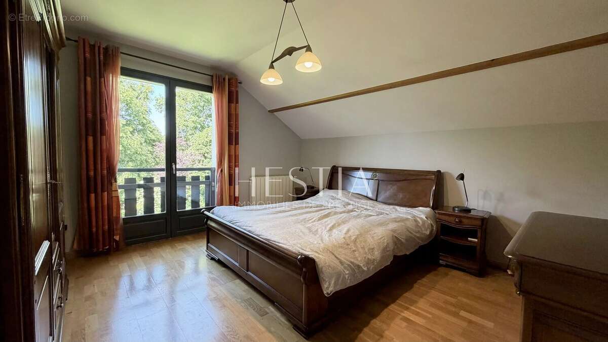 Maison à GROISY