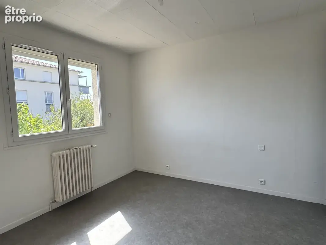 LAUNAGUET / PROCHE TOULOUSE - Maison individuelle T5 sur parcelle de 527m2 - photo 5