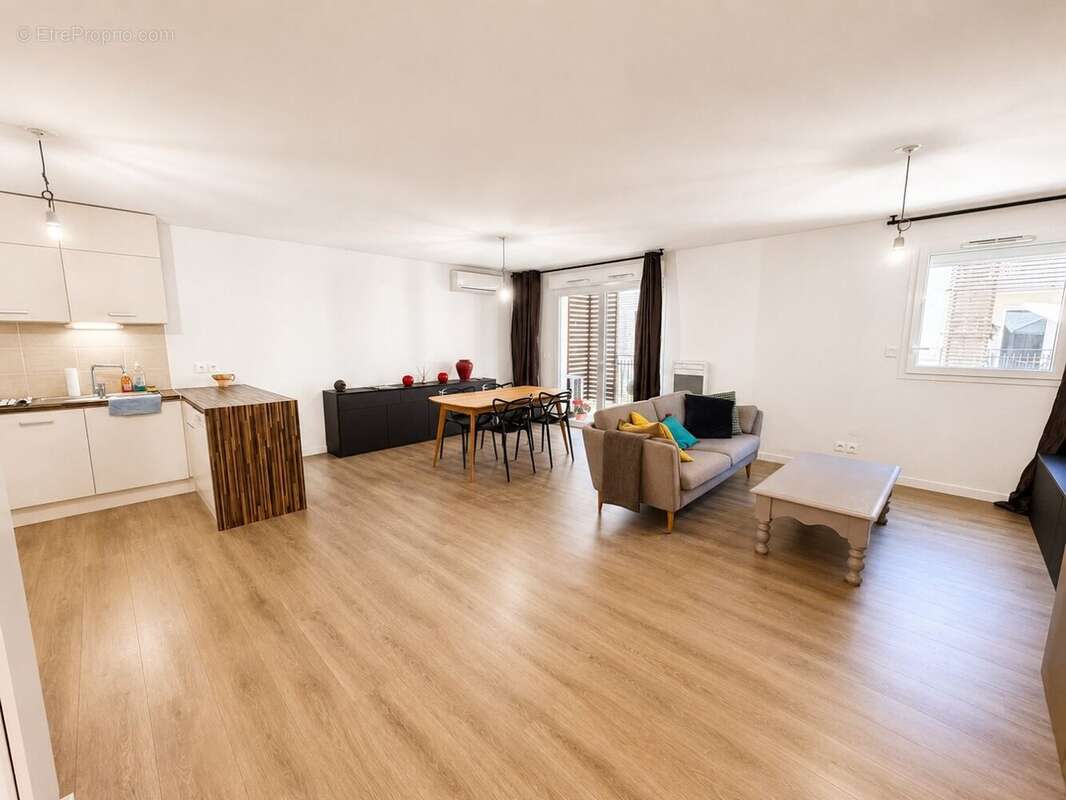 Appartement 61 m² à Sete  - photo 2