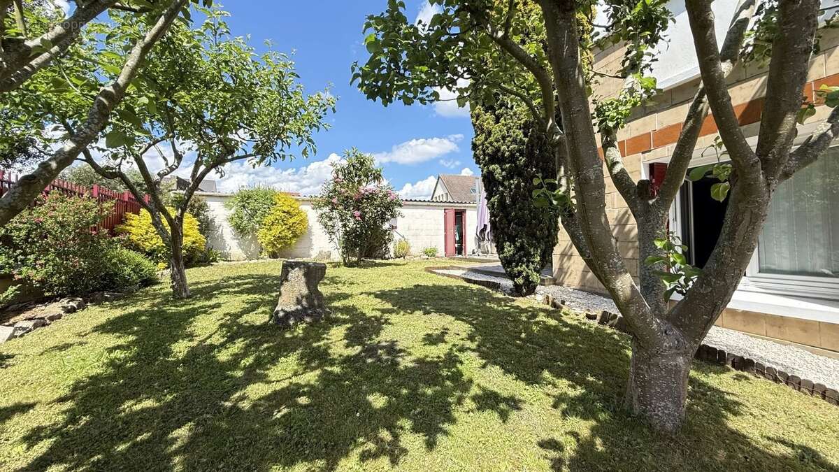 Appartement à DOMONT