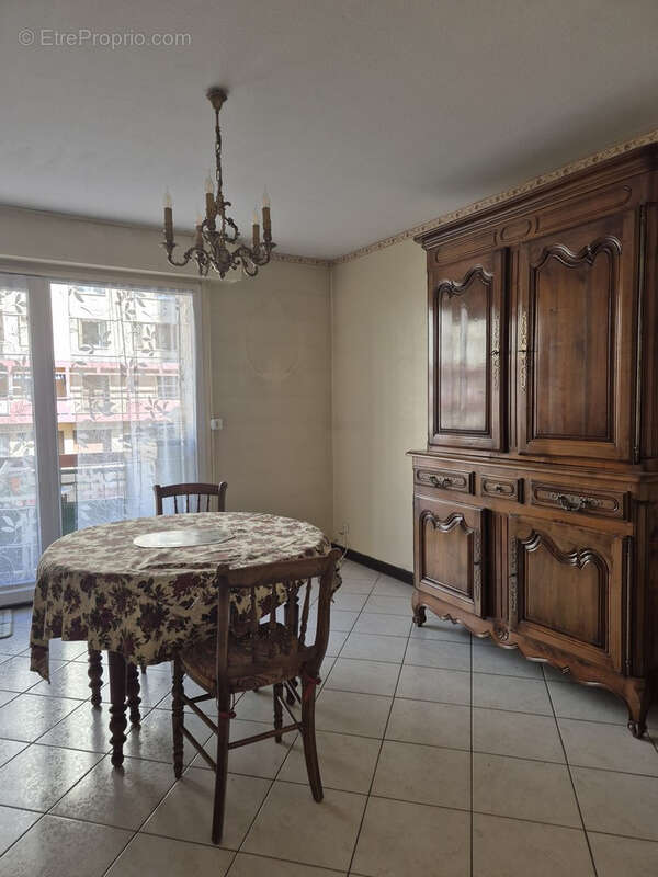 Appartement à AIX-LES-BAINS