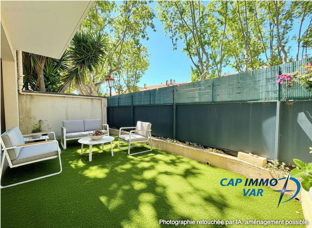 Appartement à SAINT-CYR-SUR-MER