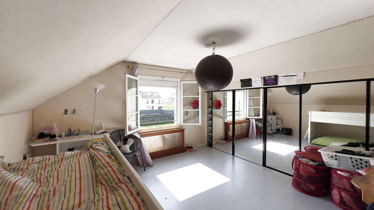 Maison à BOUTERVILLIERS