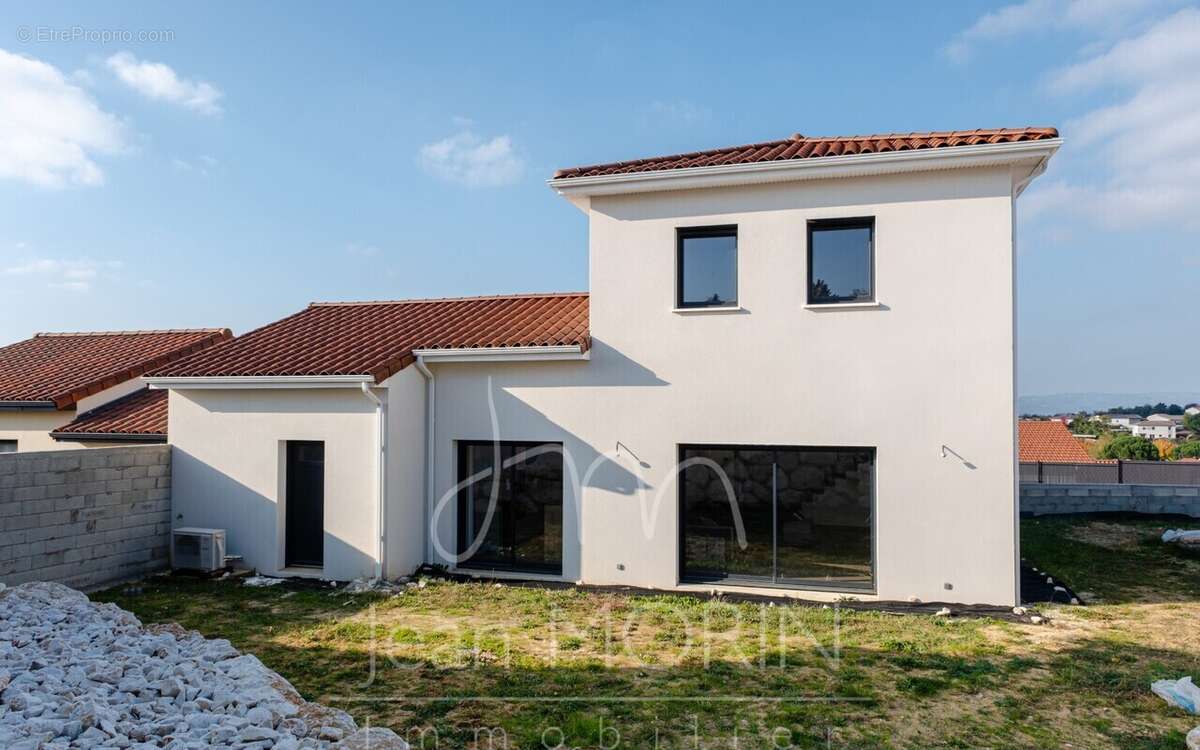 Maison à CHATUZANGE-LE-GOUBET