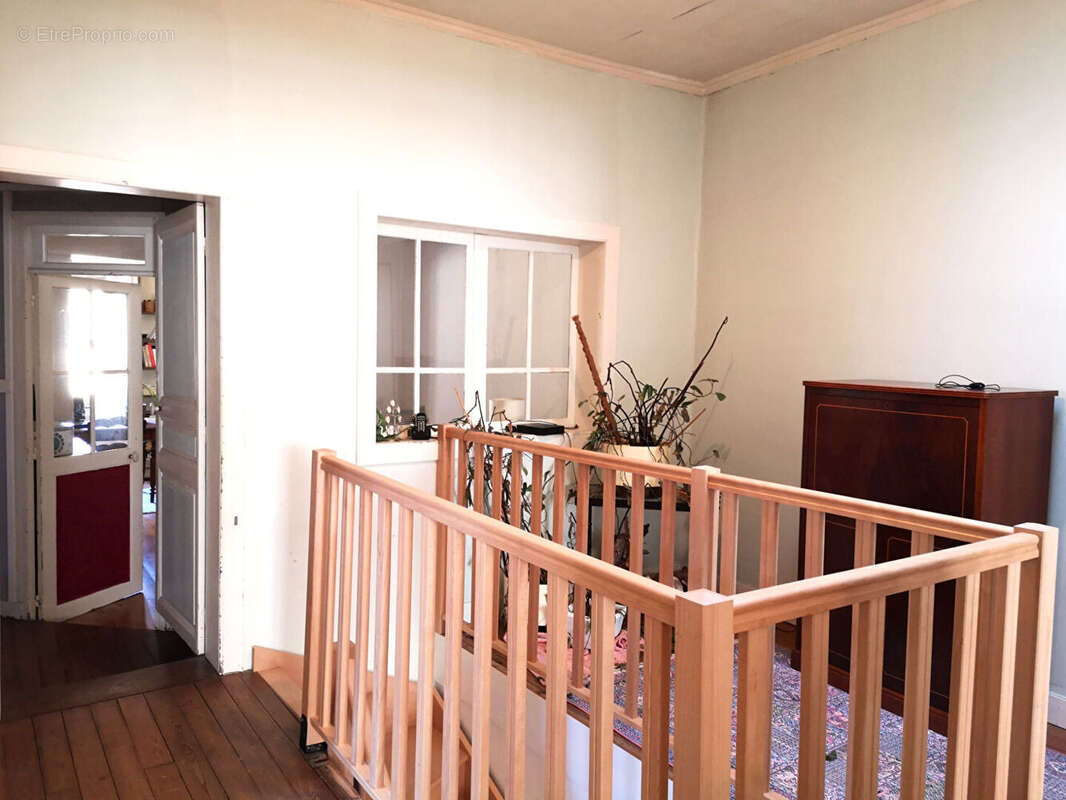 Maison à COURVILLE-SUR-EURE