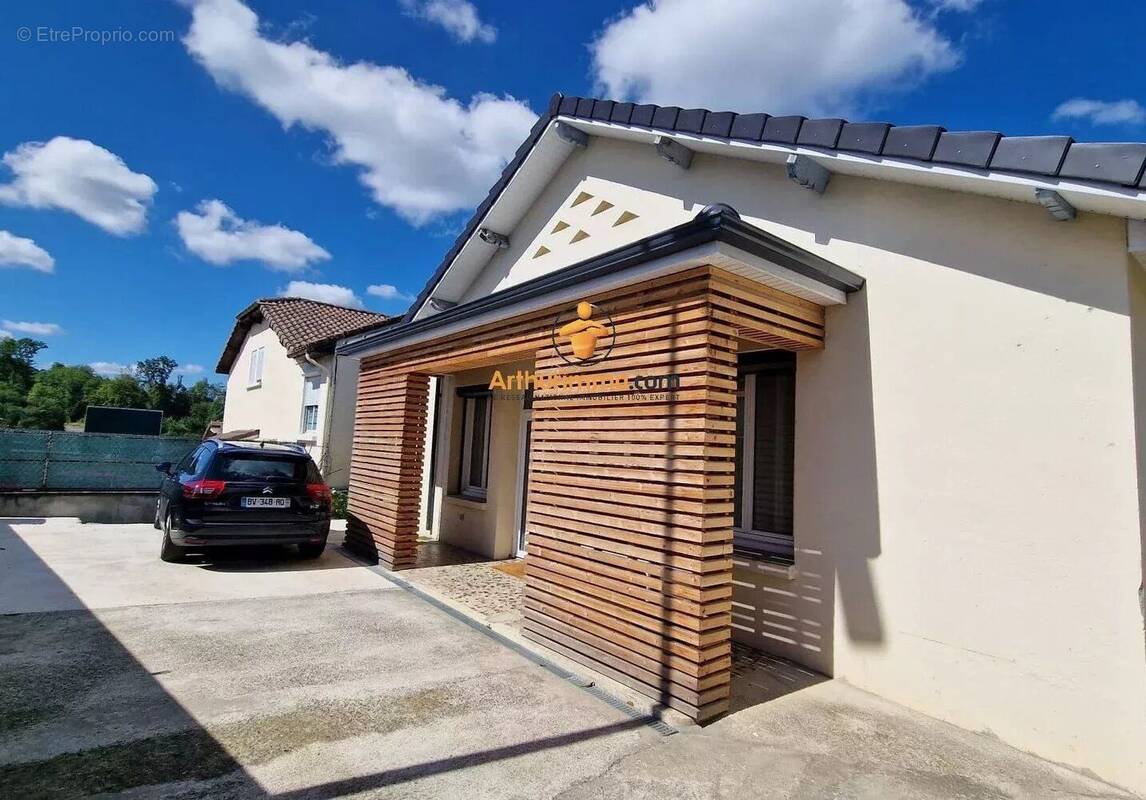 Maison à LOURDES