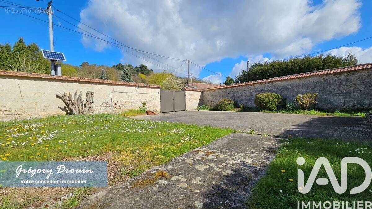 Photo 3 - Maison à SAINT-PIERRE-LES-NEMOURS