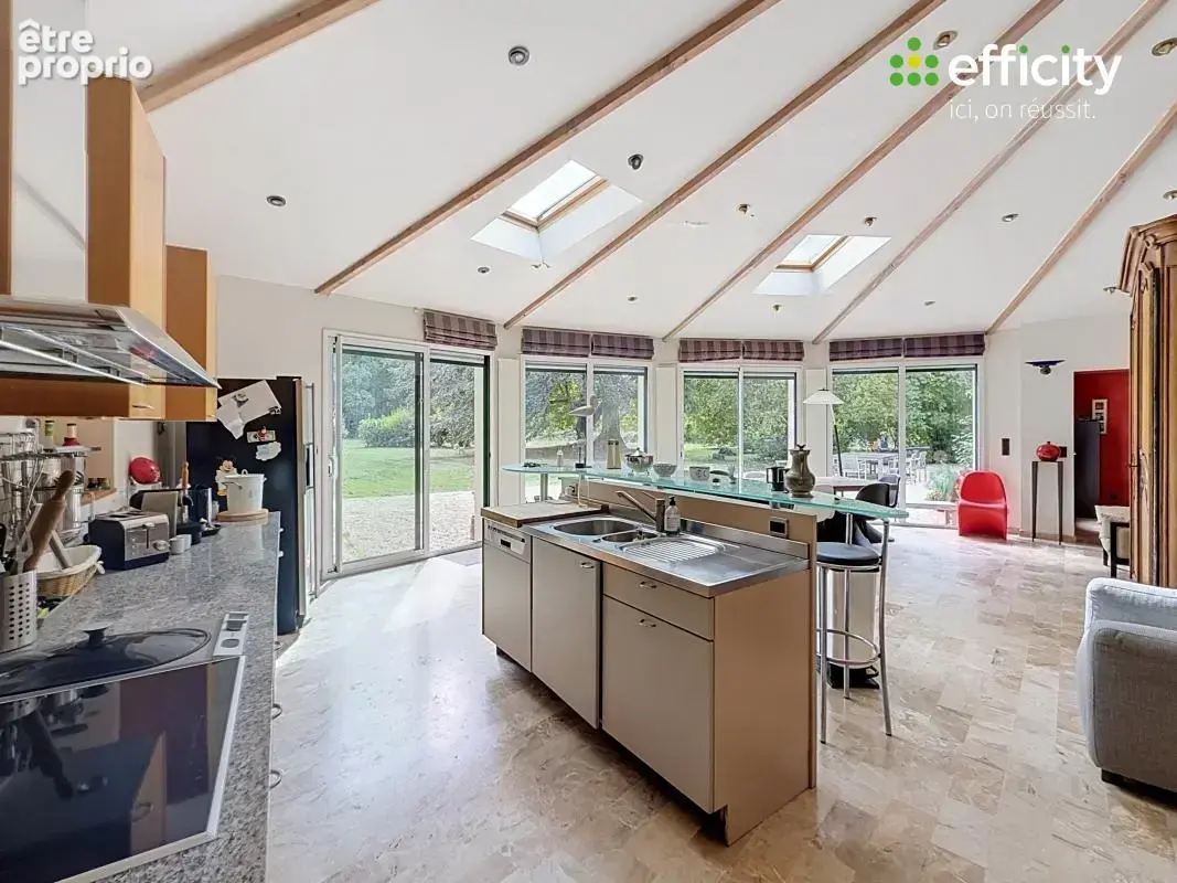Maison 8 pièces 250 m² à vendre à Cesson-Sevigne (35510) - photo 5