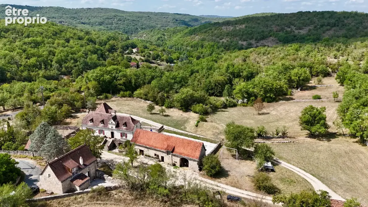 Maison à CALVIGNAC