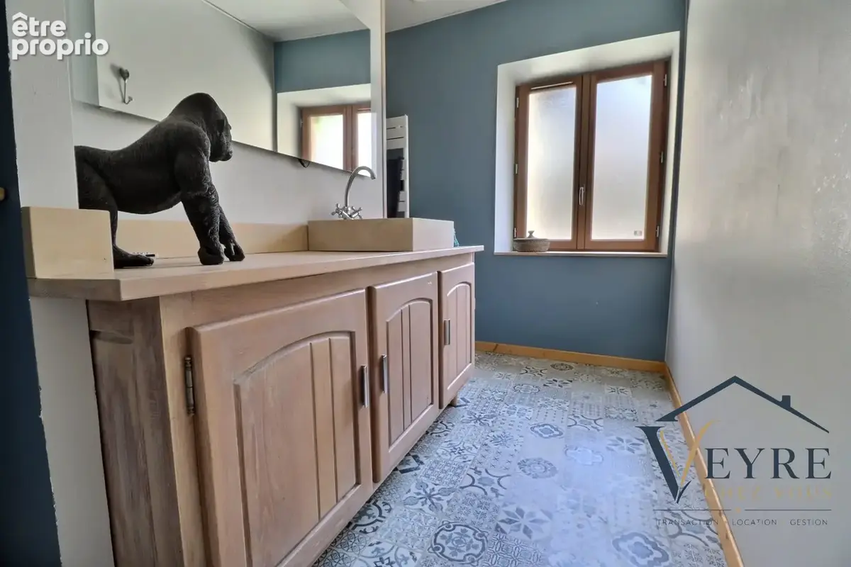 Maison 4 pièces 116 m² à vendre à Vic-Le-Comte (63270) - photo 6