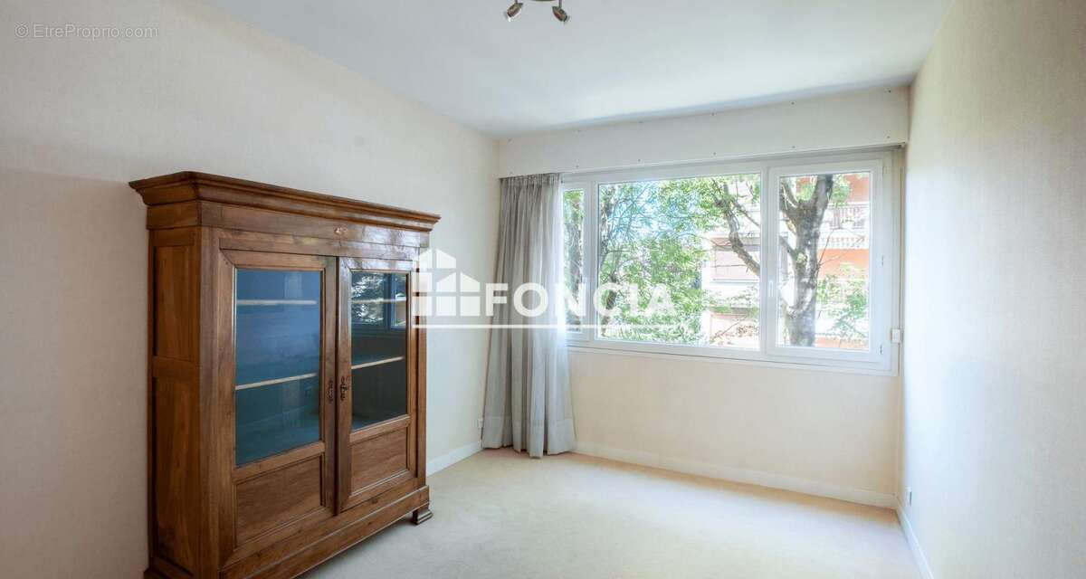 Appartement à NOISY-LE-ROI