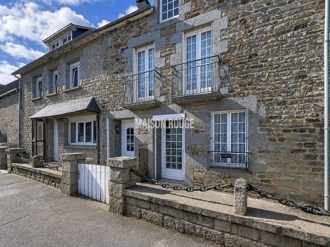 Maison à MINIAC-MORVAN