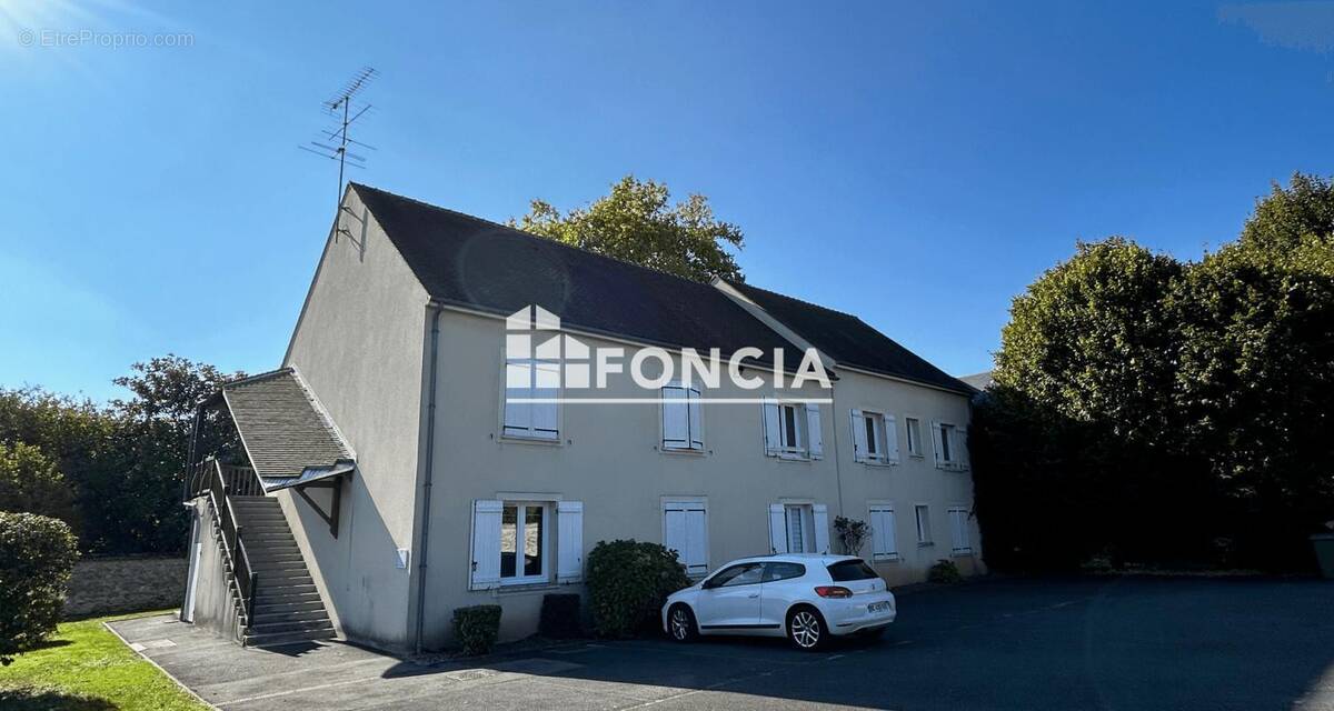 Appartement à ETRECHY