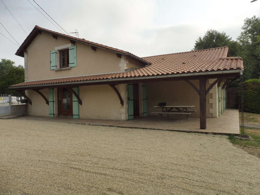 Maison à RIBERAC