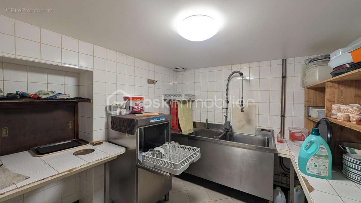 Commerce à VEXAINCOURT