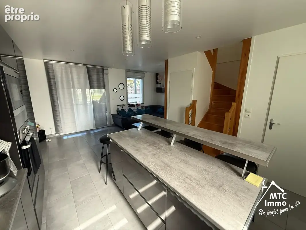 Maison 3 pièces de 2015 avec jardin, terrasse couverte et garage - photo 11