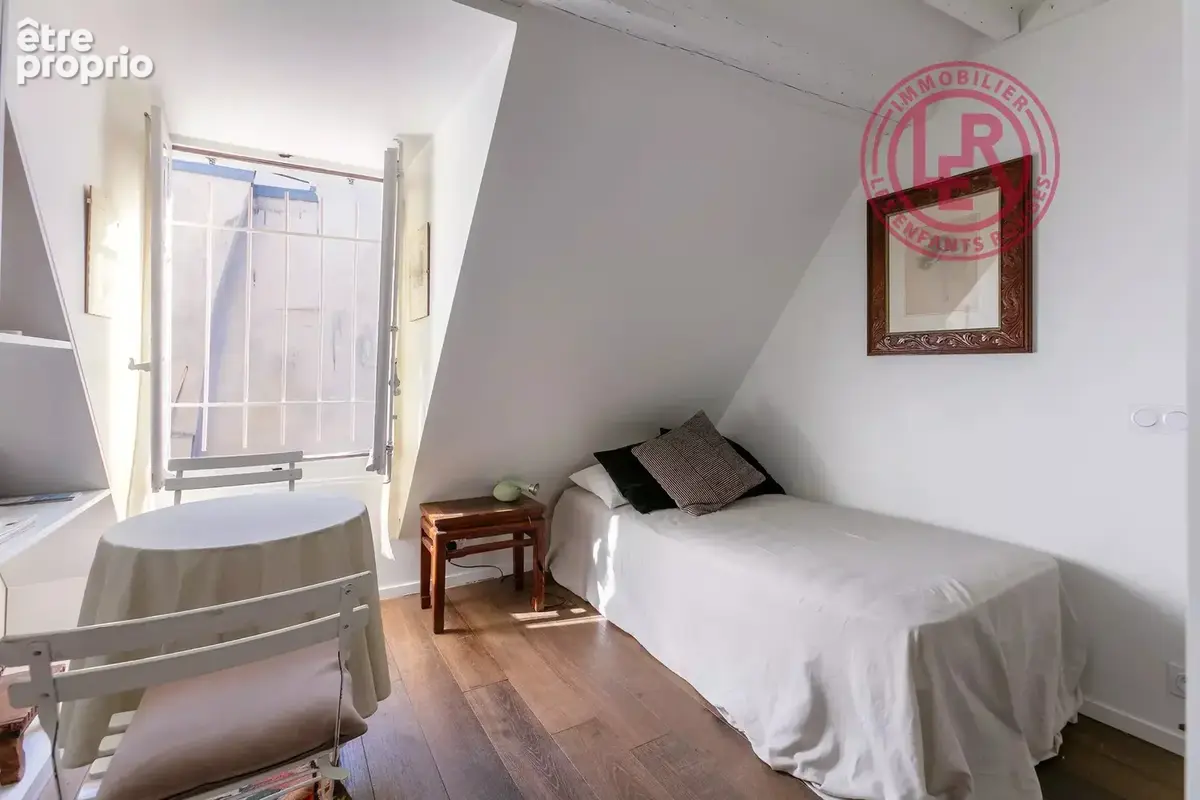 Paris 3ème studio renove calme et sans vis a vis - photo 2