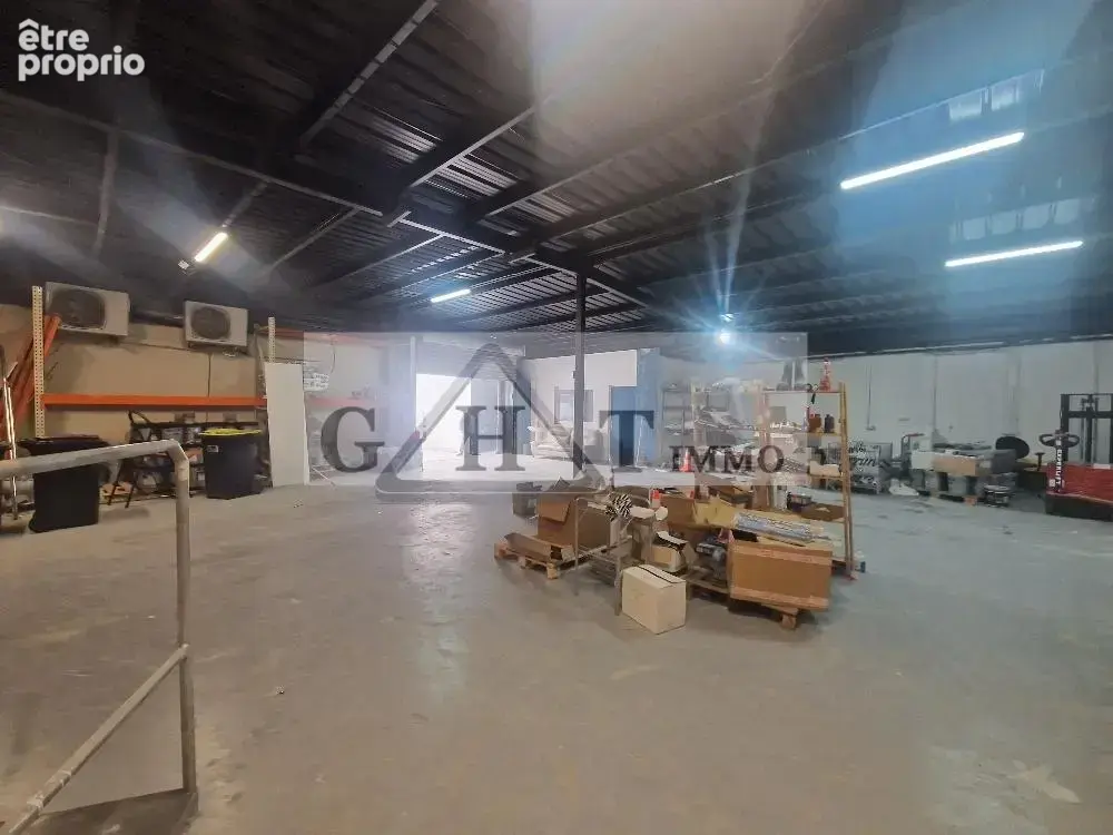 A vendre 220 m² entrepot bureaux a aubervilliers - photo 4