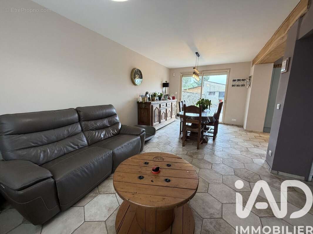 Photo 8 - Maison à FERE-EN-TARDENOIS