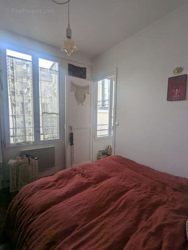 Appartement à PARIS-9E