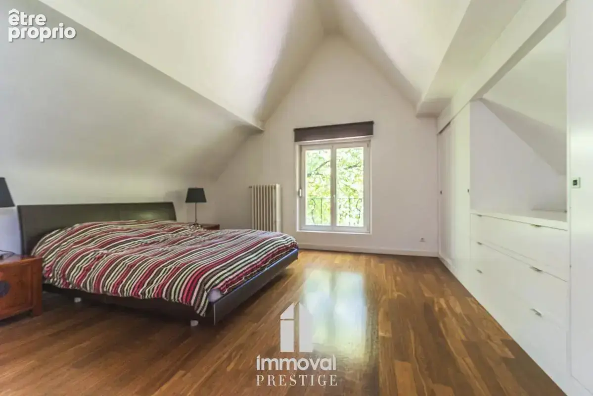 Robertsau-maison 208m2-5 ares - photo 7