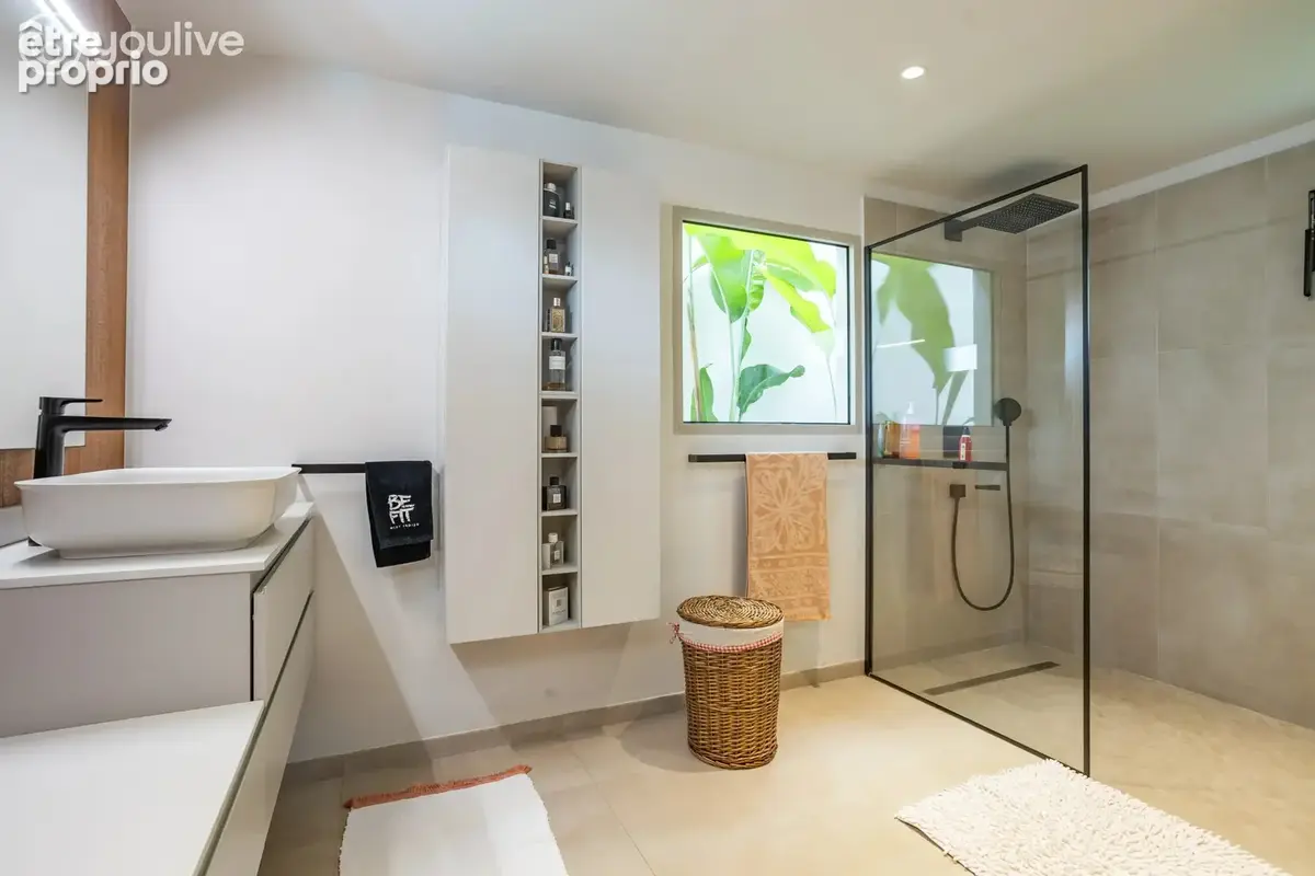 Fort-de-France – Didier -Villa contemporaine de prestige avec piscine - photo 11