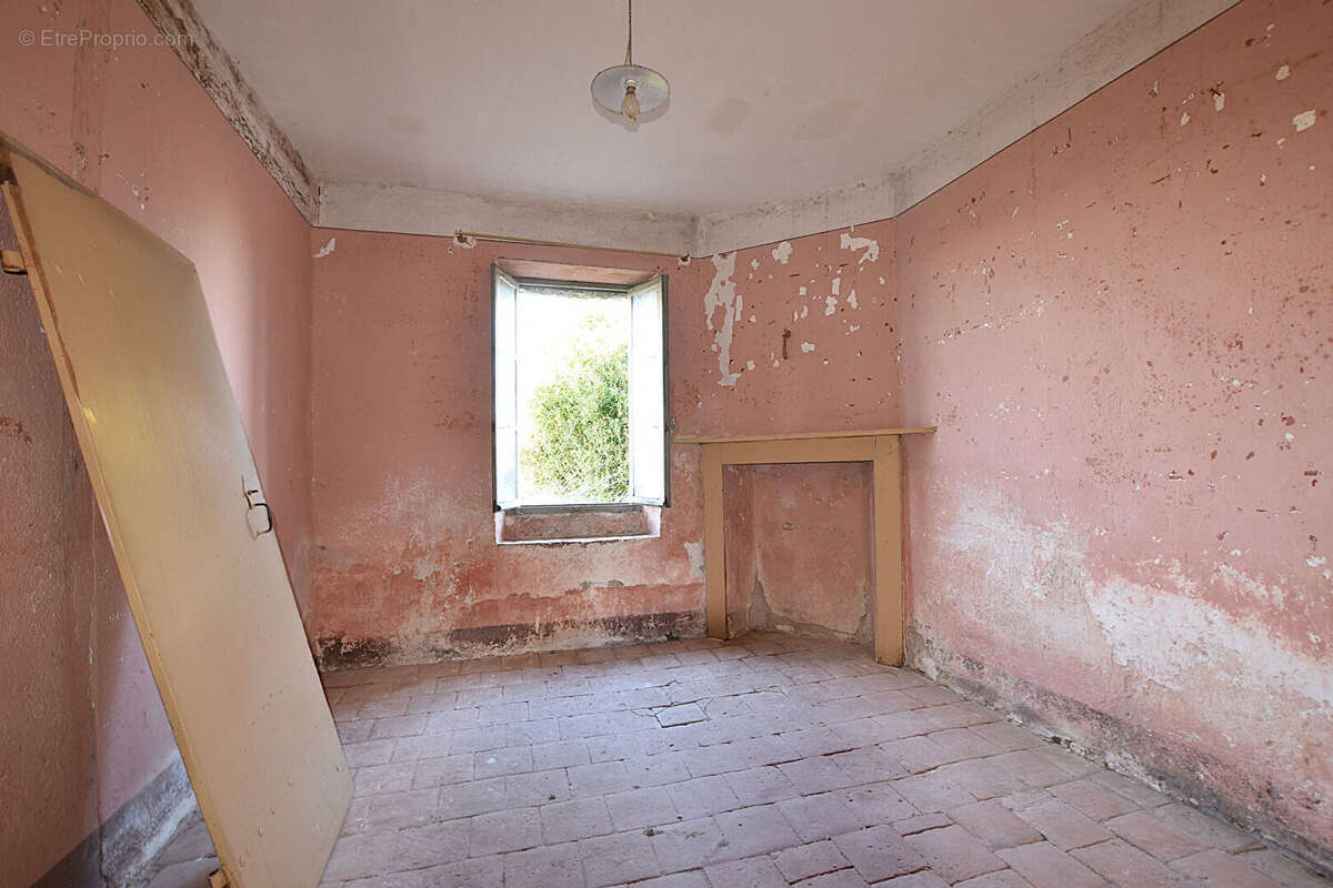 Maison à SAINT-GERAND-LE-PUY