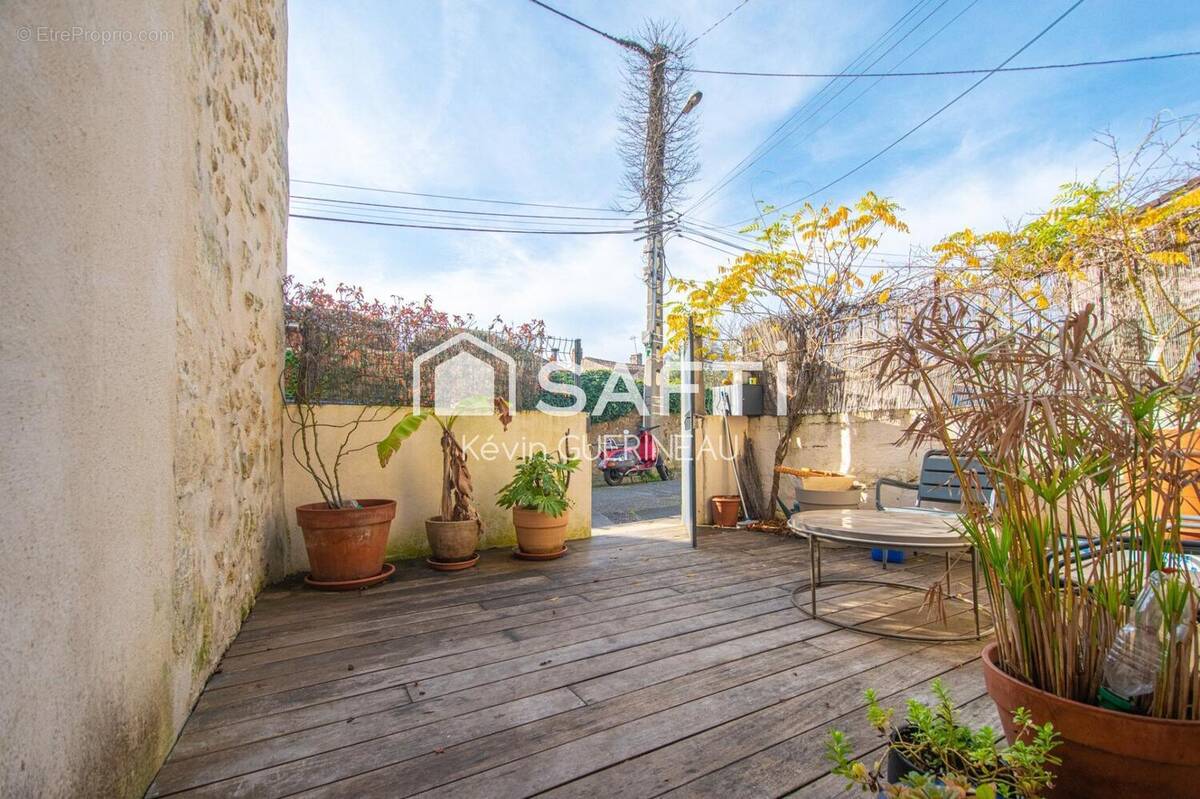 Photo 1 - Maison à LORMONT