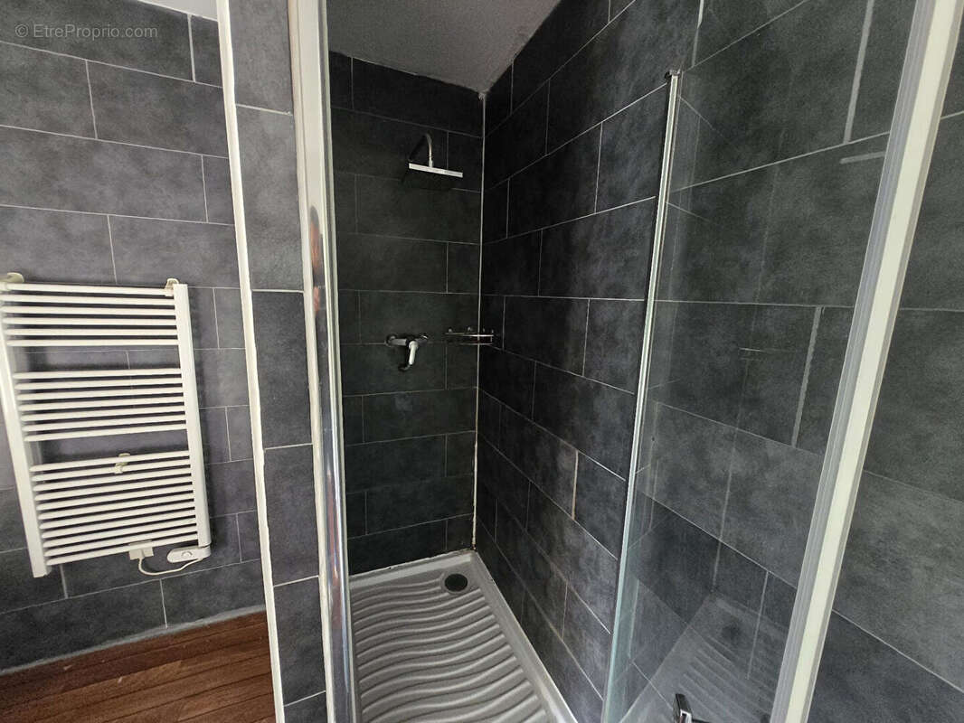 Maison à LE TREVOUX