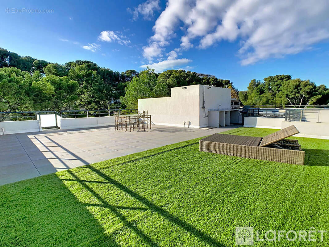 Appartement à CARRY-LE-ROUET