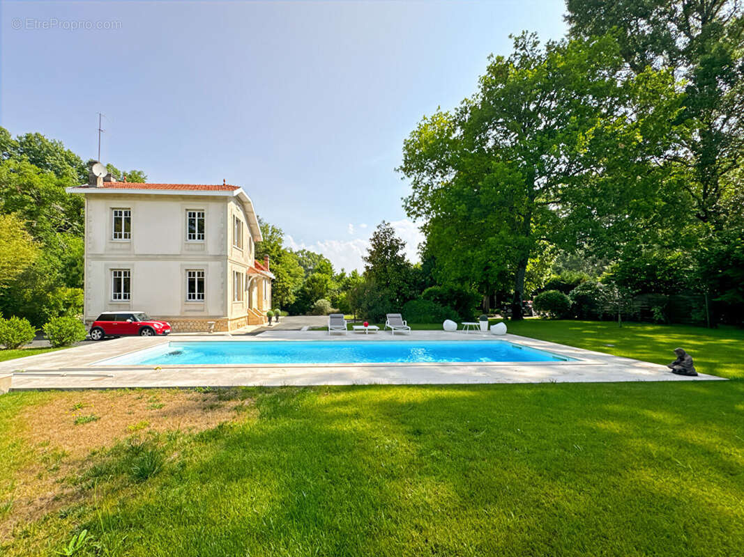 Maison à GRADIGNAN