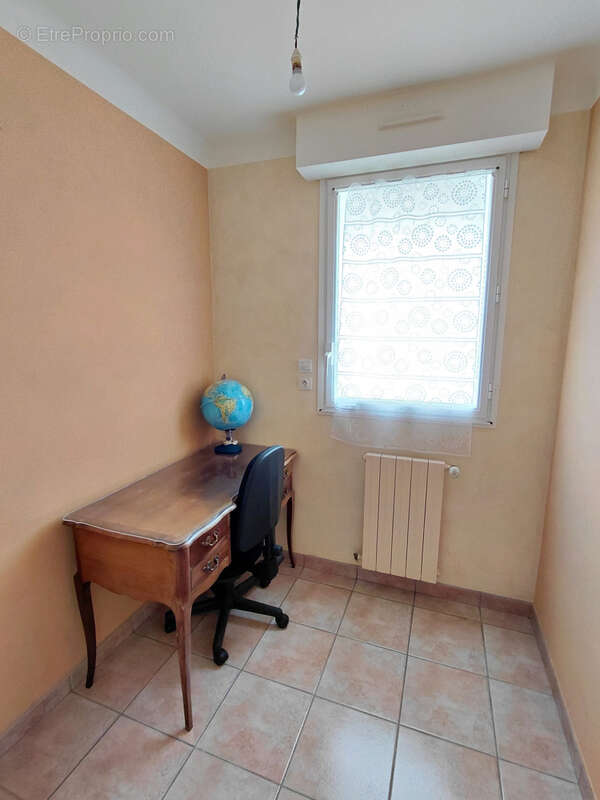 Grande maison familiale de 171 m2 à  LANVOLLON - photo 7