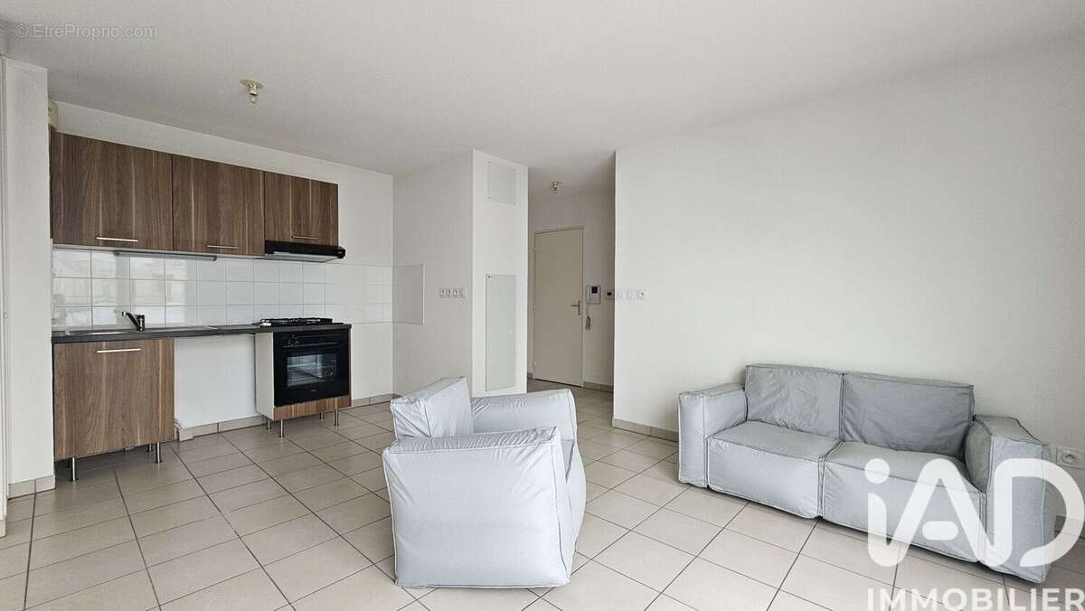 Photo 3 - Appartement à BRON