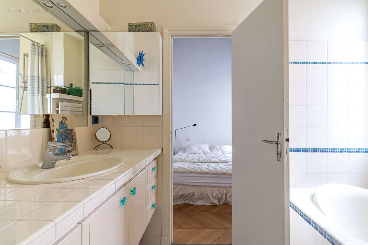 Appartement à PARIS-5E