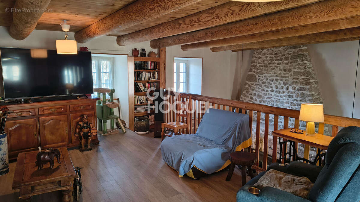 Maison à GREZES