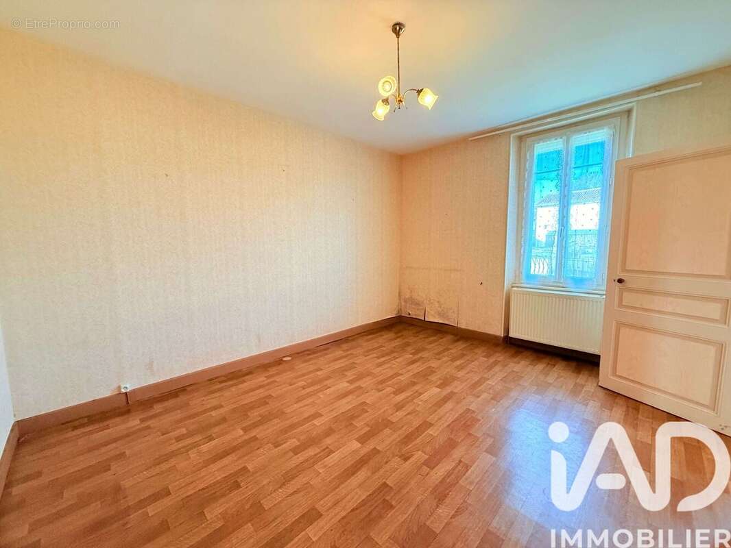 Photo 7 - Maison à AVAILLES-LIMOUZINE