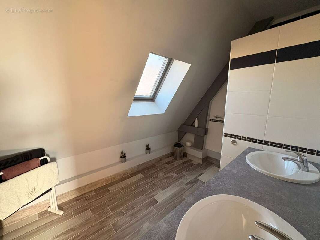 Maison à PACY-SUR-EURE