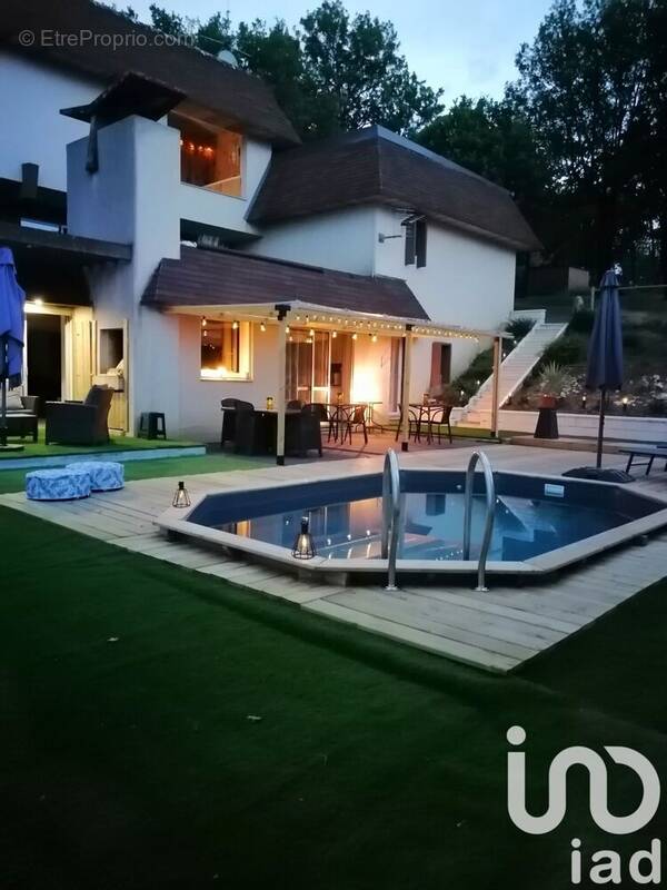 Photo 1 - Maison à LACHAPELLE-AUZAC