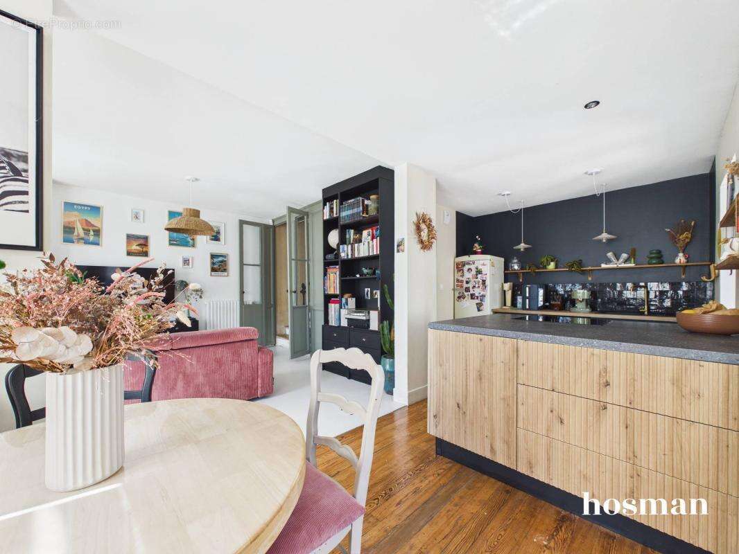 Magnifique maison de ville 3 pièces 76 m² avec terrasse rénovée - Avenue Pasteur, Floirac - photo 8