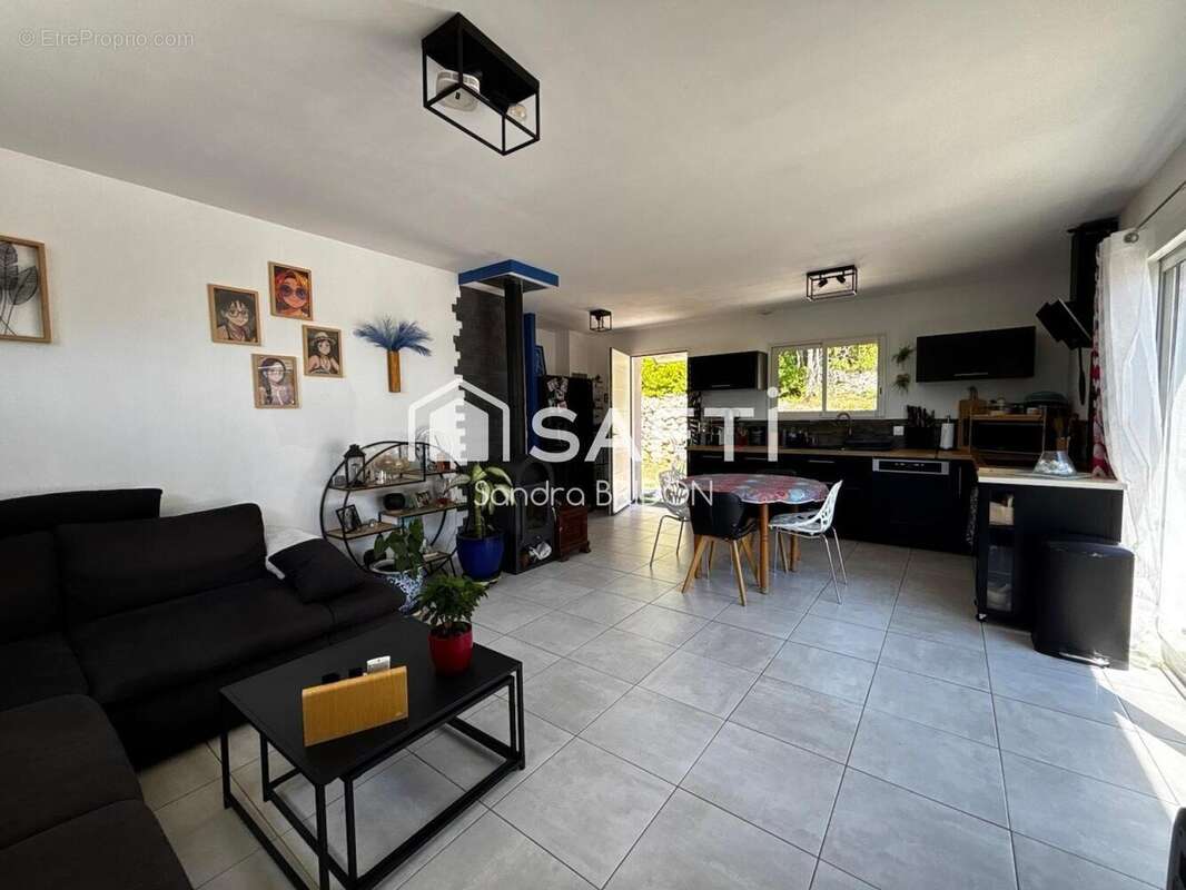 Photo 5 - Maison à FLASSANS-SUR-ISSOLE