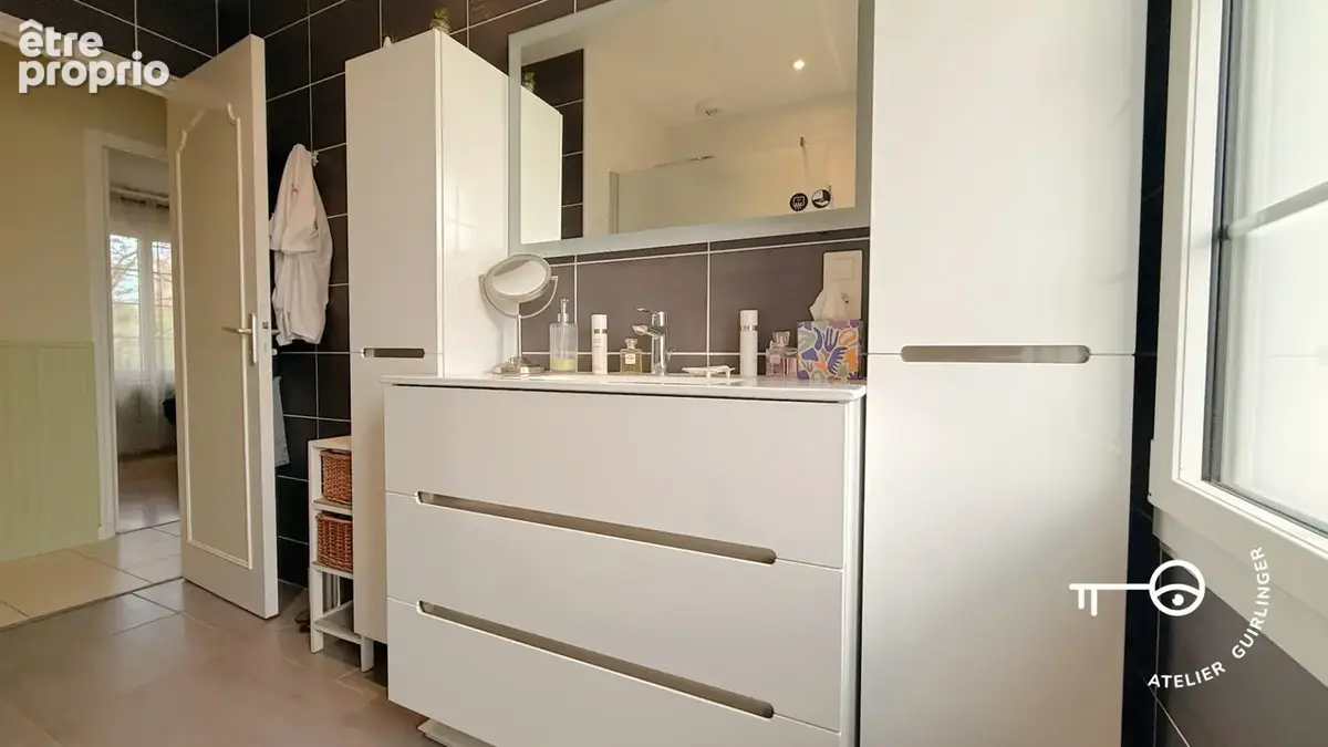 Un écrin de verdure, une maison de charme et une maison d'amis pour écrire une belle histoire !! - photo 9