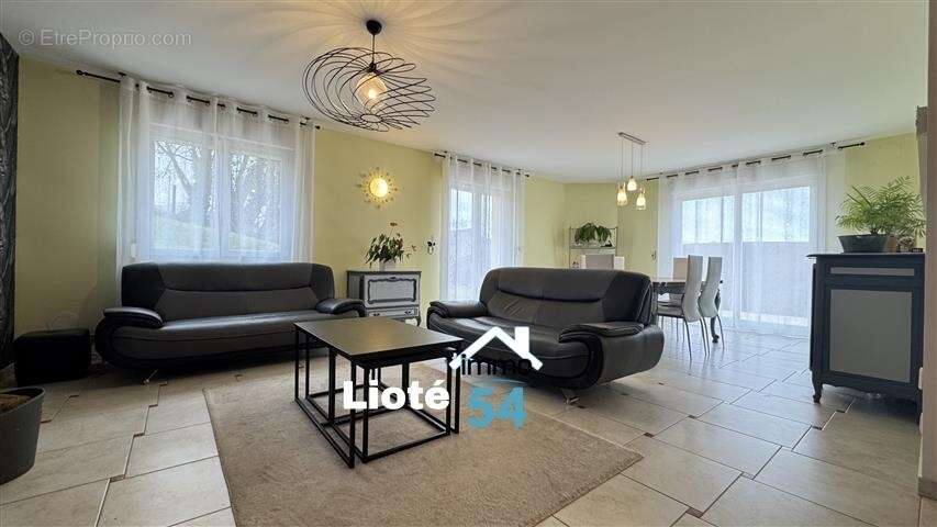 Maison à GERMONVILLE