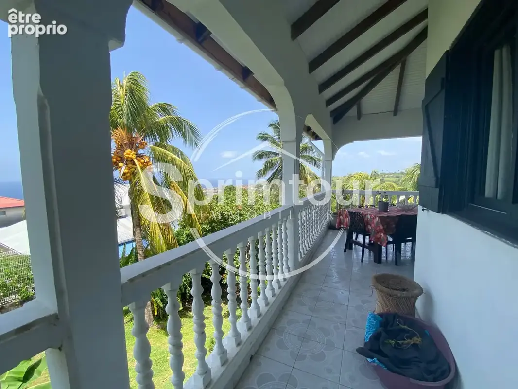 Saint claude - maison f4 et studio avec vue mer et montagne - photo 6