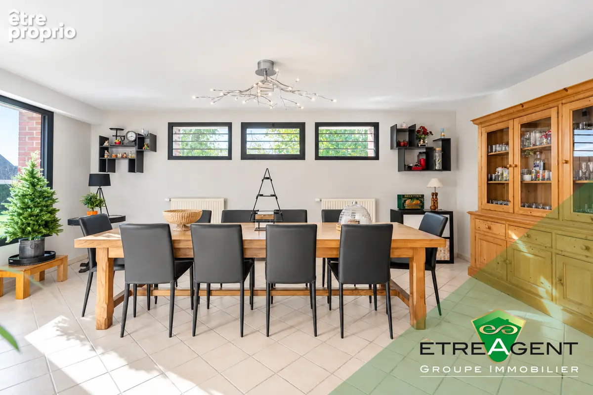 Maison ÉPREVILLE-PRÈS-LE-NEUBOURG - 400 m² - 5 chambres - photo 8