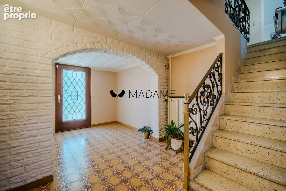 Halle d'entrée de la maison