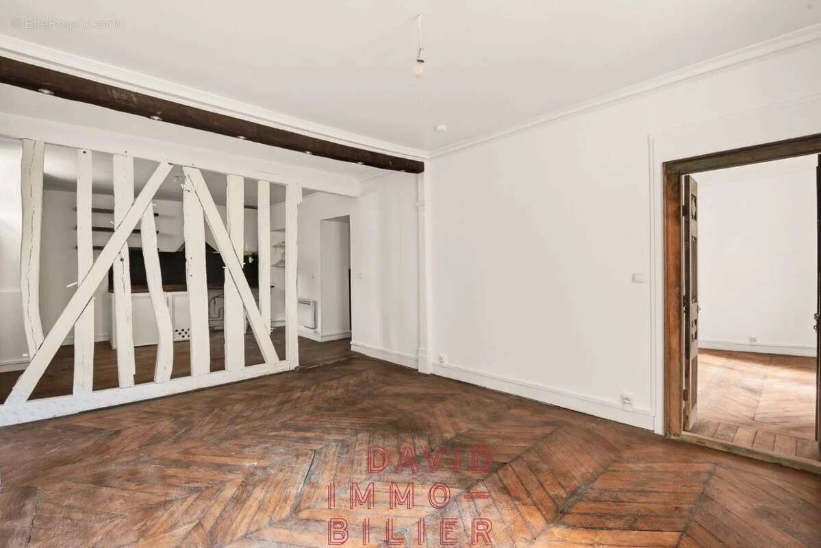 Appartement à PARIS-9E