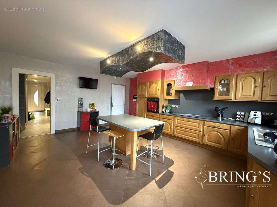 Maison à FLEVILLE-LIXIERES