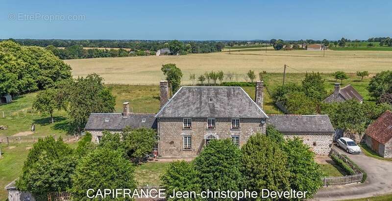 Maison à SAINT-FRAIMBAULT